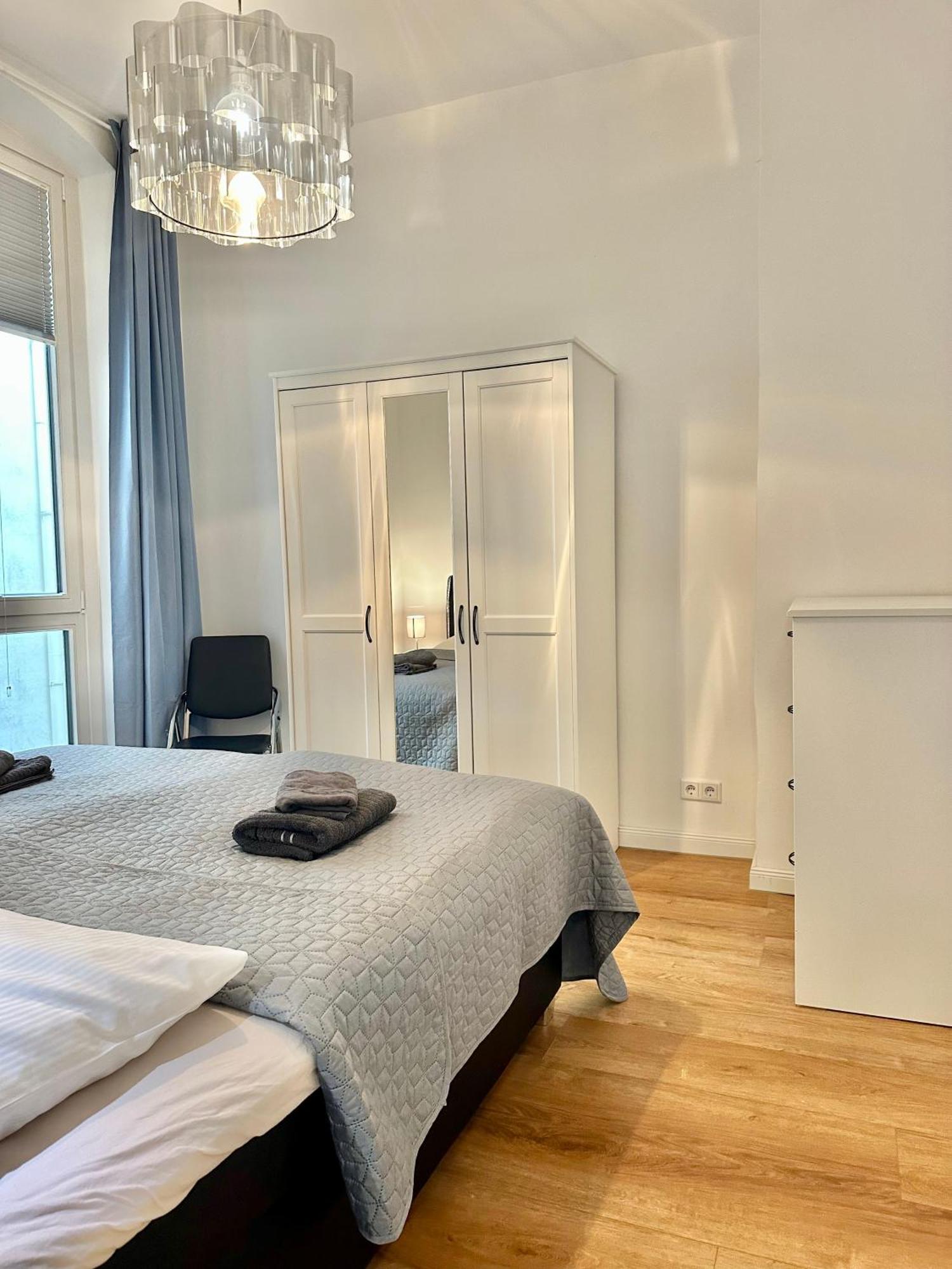 Modernes City-Apartment Mit Blick In Den Park Und 2 Baeder H9 Oldenburg Zewnętrze zdjęcie