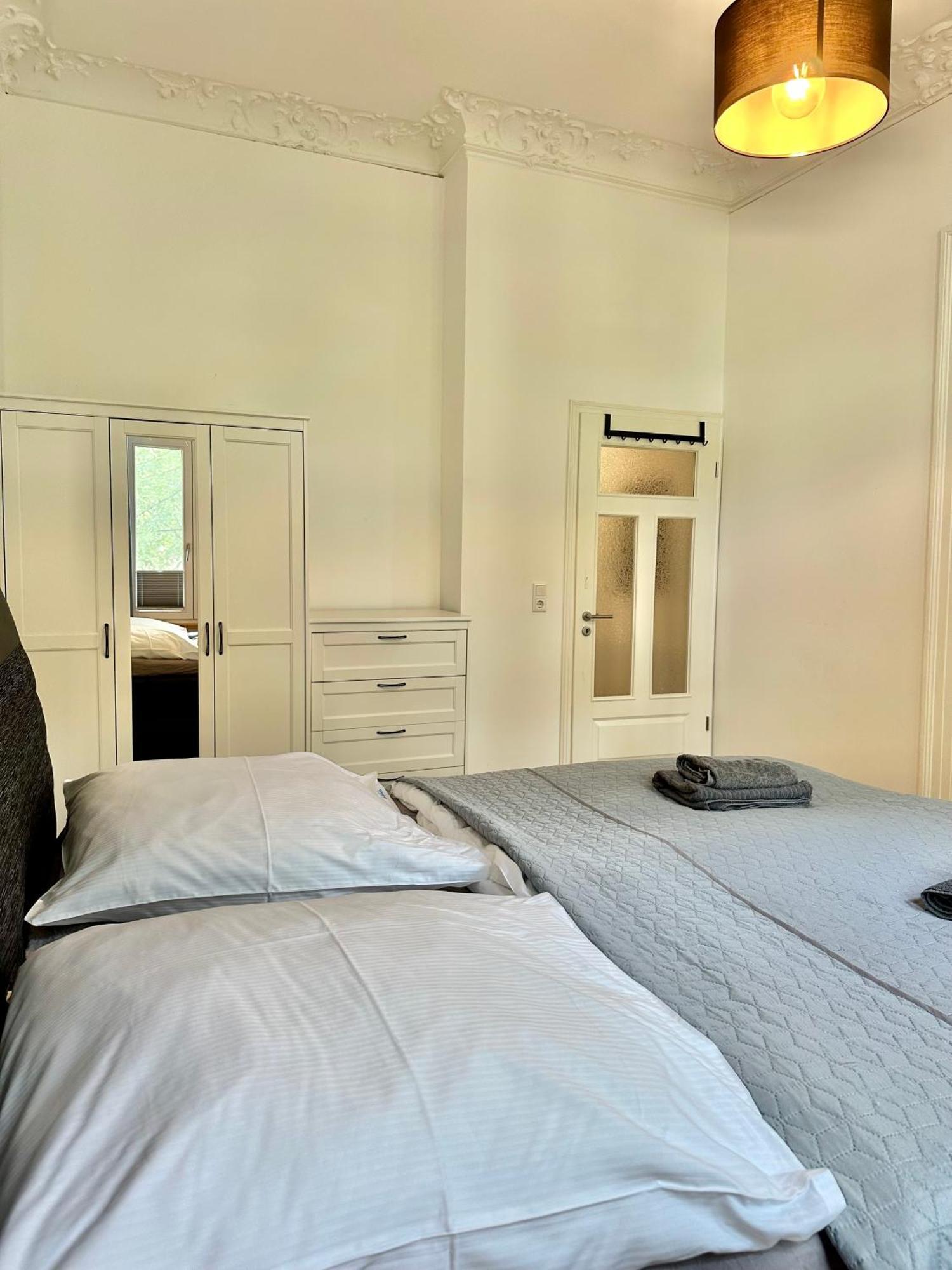 Modernes City-Apartment Mit Blick In Den Park Und 2 Baeder H9 Oldenburg Zewnętrze zdjęcie