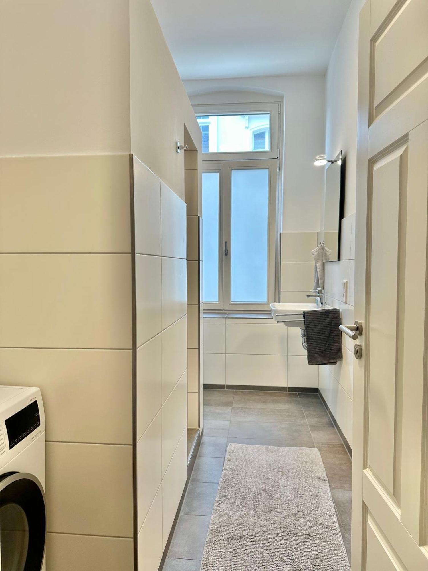 Modernes City-Apartment Mit Blick In Den Park Und 2 Baeder H9 Oldenburg Zewnętrze zdjęcie